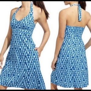 Athleta pack everywhere dress size 2 athletic